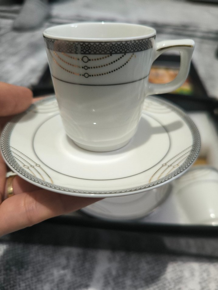 Gri Desenli Beyaz 6'lı Kahve Fincanı Seti - Görsel 4