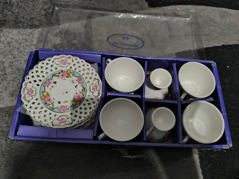 Pastel Renkli Çiçek Desenli Porselen Fincan - Görsel 2