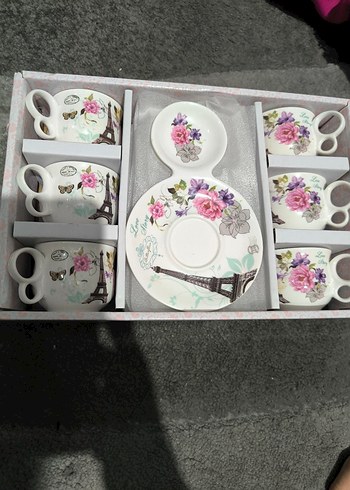 Çiçekli Eyfel Desenli Beyaz Kahve Fincan Seti - Görsel 2