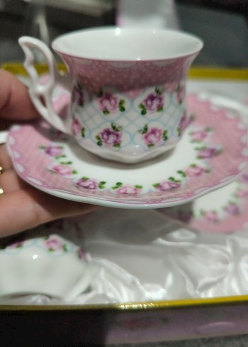 Pembe Çiçek Desenli 6'lı Fincan ve Tabak Seti - Görsel 3