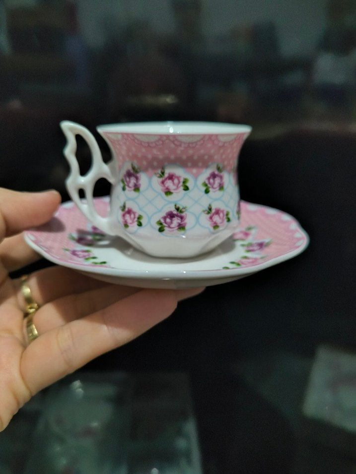 Pembe Çiçek Desenli 6'lı Fincan ve Tabak Seti - Görsel 4