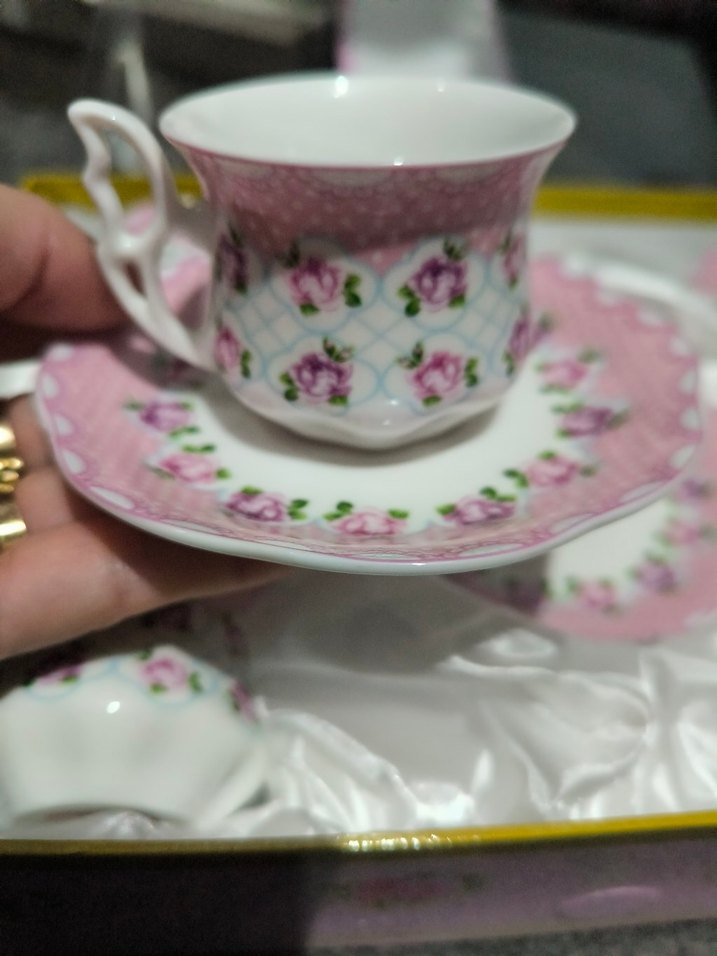 Pembe Çiçek Desenli 6'lı Fincan ve Tabak Seti - Görsel 3