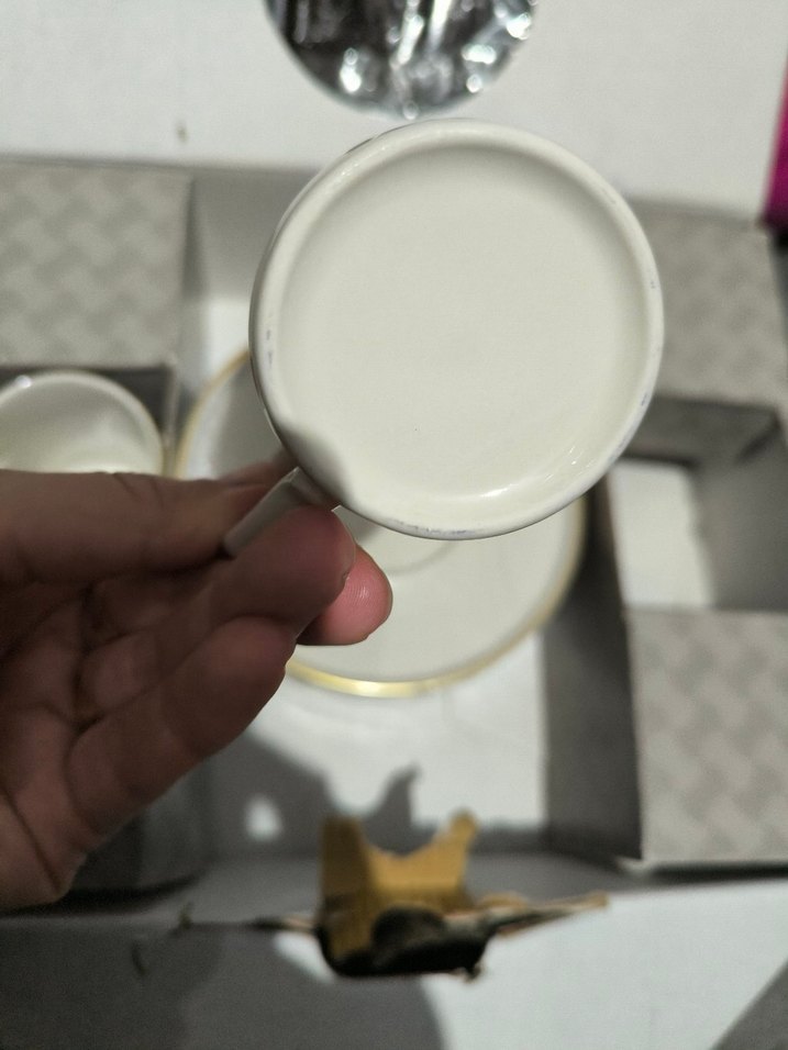 Beyaz Altın Detaylı Porselen Fincan Takımı - Görsel 3