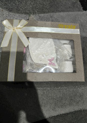 Kelebek Desenli Beyaz Porselen Fincan Takımı - Görsel 2