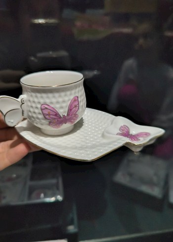 Kelebek Desenli Beyaz Porselen Fincan Takımı - Görsel 7