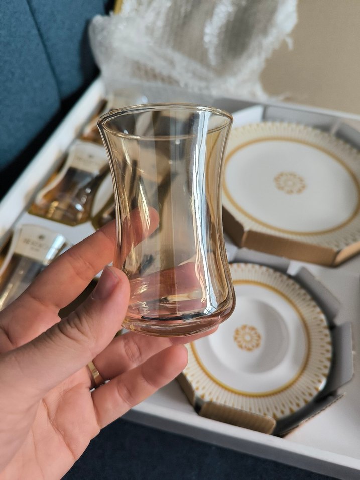 Herencia beyaz ve Altın Desenli 6'lı Çay Seti - Görsel 3