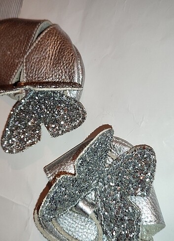 kelebek detaylı ayakkabı - Görsel 4