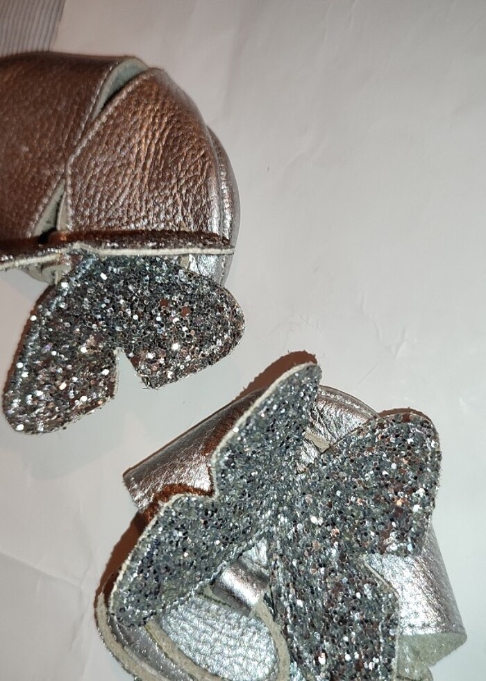 kelebek detaylı ayakkabı - Görsel 4