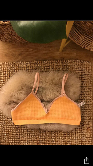 Orijinal urbanoutfitters marka büstiyer 