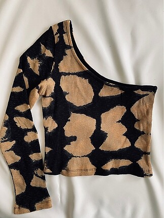 xs Beden Urbanoutfitters batik tek kol body kazak