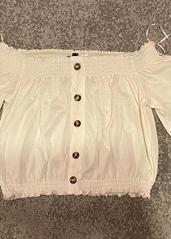 H&M omuzları açık bluz