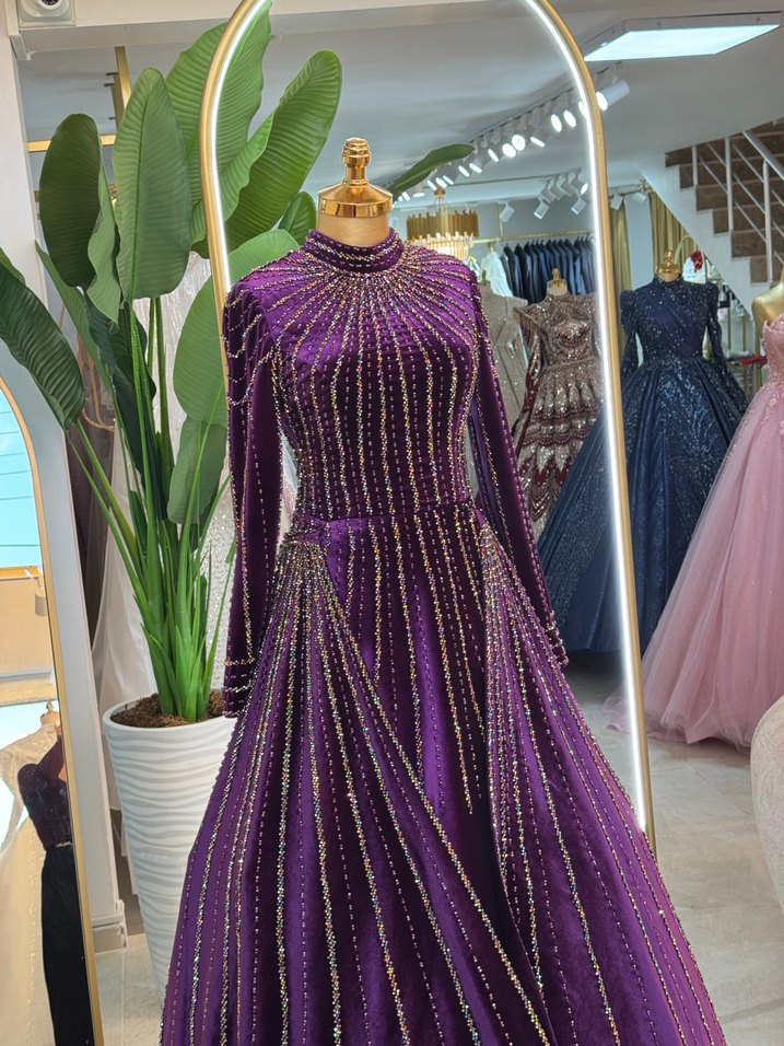 Boncuk İşlemeli Uzun Mor kaftan - Görsel 4