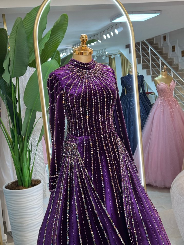 Boncuk İşlemeli Uzun Mor kaftan - Görsel 2