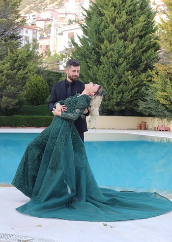 Pul İşlemeli Uzun Kollu Şık Abiye Elbise - Görsel 5