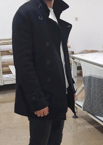 Siyah Erkek Düğmeli Midi Kaban marka temsilidir - Görsel 4