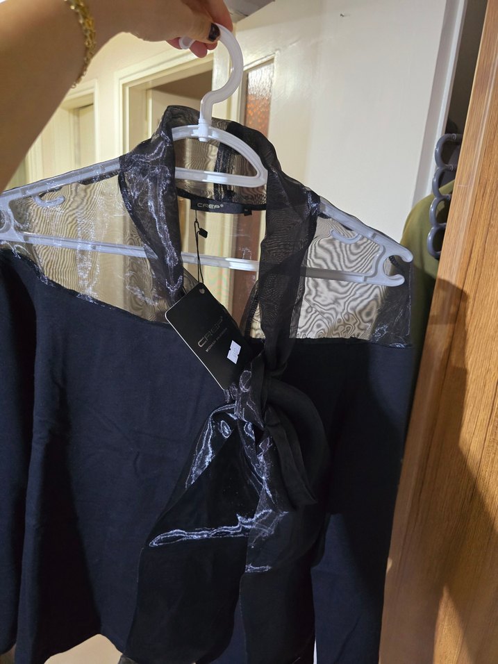 Siyah Gotik Drapeli Uzun Kollu Bluz - Görsel 5