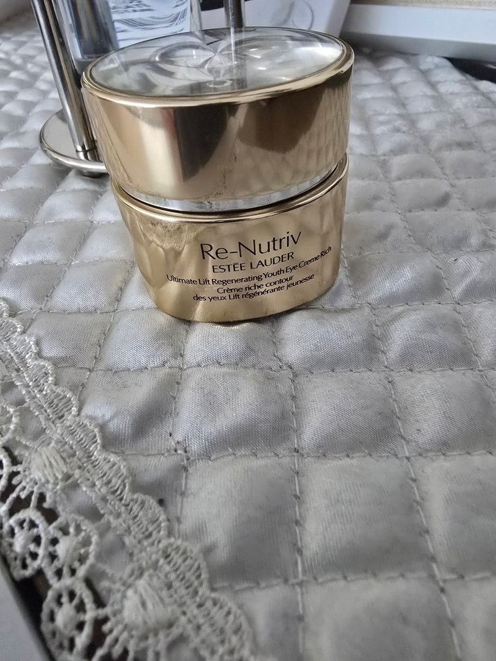 Estée Lauder Re-Nutriv Göz Kremi orjınal - Görsel 4