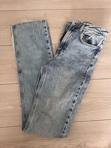 Zara Zara Jean