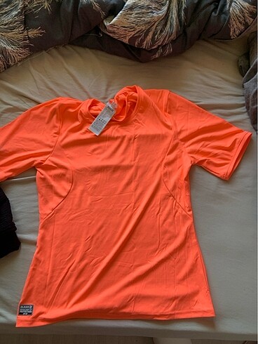 xs Beden decathlon kadın tshirt