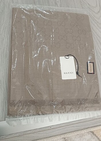 Gucci Gucci yün ipek şal 