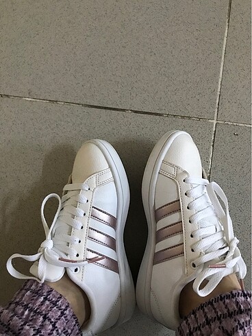 Orijinal Adidas