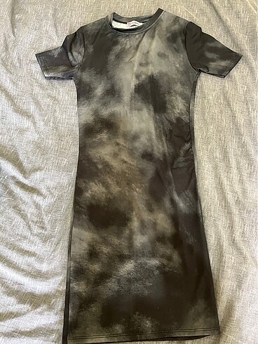 Batik desen kısa elbise