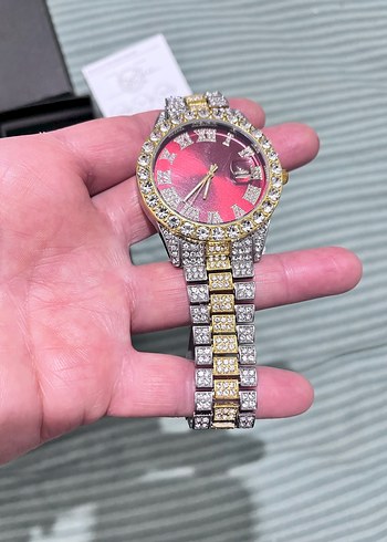 Taşlı Kırmızı Kadran Lüks Görünümlü Kadın Kol Saati - Görsel 2