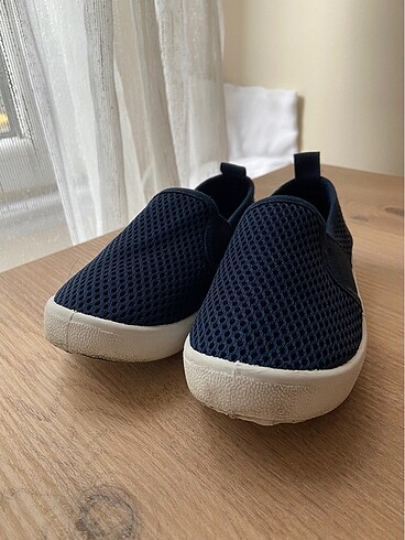 24 Beden lacivert Renk H&M 24 numara