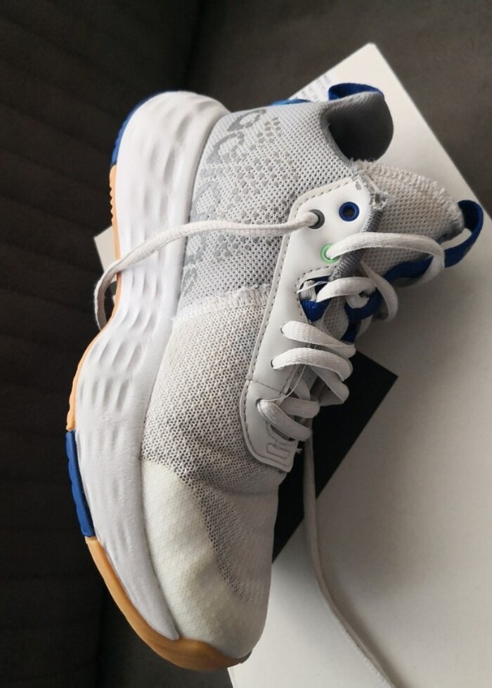 Adidas Basketbol Ayakkabısı  - Görsel 3