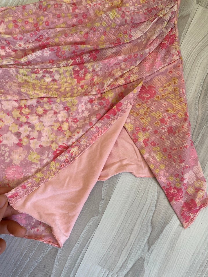 Pembe Dantel Detaylı Straplez Büstiyer - Görsel 4