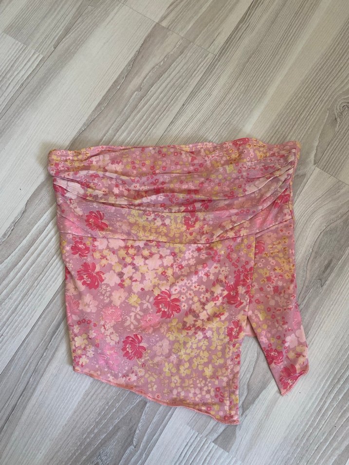 Pembe Dantel Detaylı Straplez Büstiyer - Görsel 3