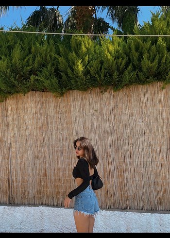 Kadın Mavi Bağlama Desenli Denim Mini Şort - Görsel 2