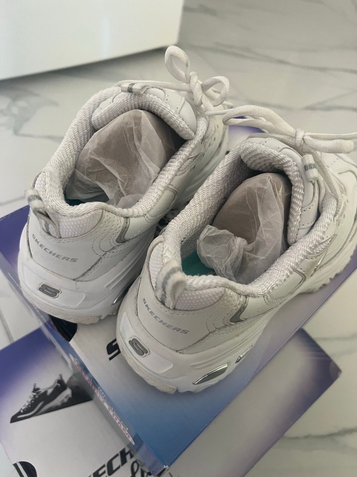 Skechers Dlites - Kadın Beyaz Spor Ayakkabi - Görsel 5