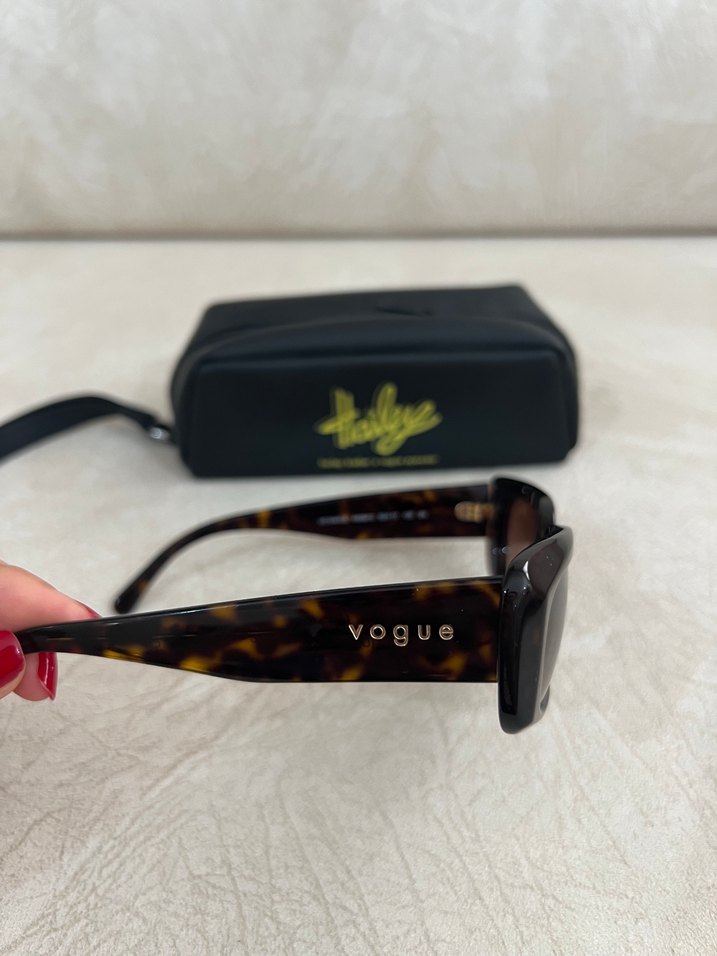 Vogue Hailey - Kahverengi Retro Kadın Güneş Gözlüğü - Görsel 5