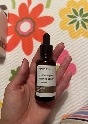  Beden Renk QARA-TAU Organik %2,2 Retinal Serum