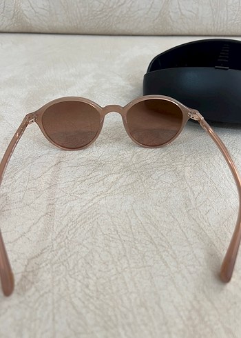 Unofficial- Bej Transparan Kadın Güneş Gözlüğü - Görsel 6
