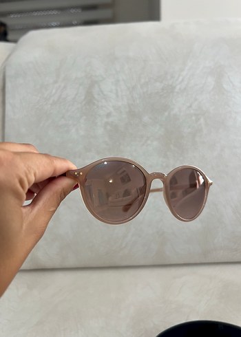 Unofficial- Bej Transparan Kadın Güneş Gözlüğü - Görsel 4