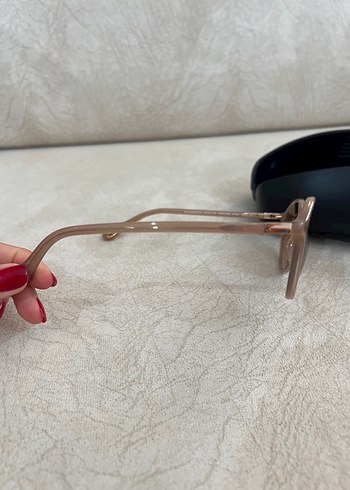 Unofficial- Bej Transparan Kadın Güneş Gözlüğü - Görsel 5