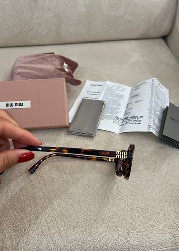 Miu Miu Kadın Güneş Gözlüğü - Görsel 5