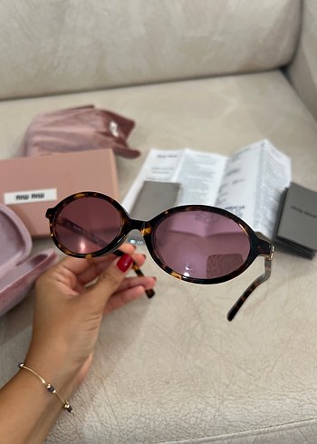 Miu Miu Miu Miu Kadın Güneş Gözlüğü