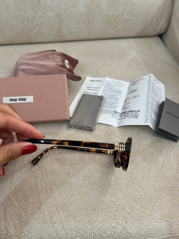 Miu Miu Kadın Güneş Gözlüğü - Görsel 5