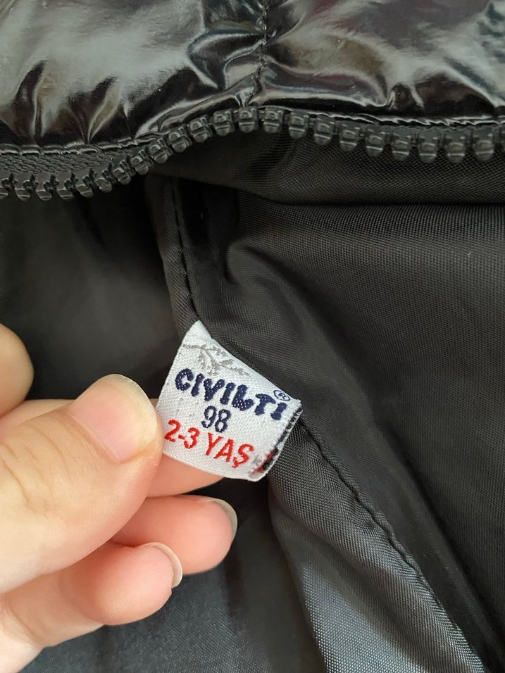 Kız Çocuk Kürklü Parlak Yelek - Görsel 4