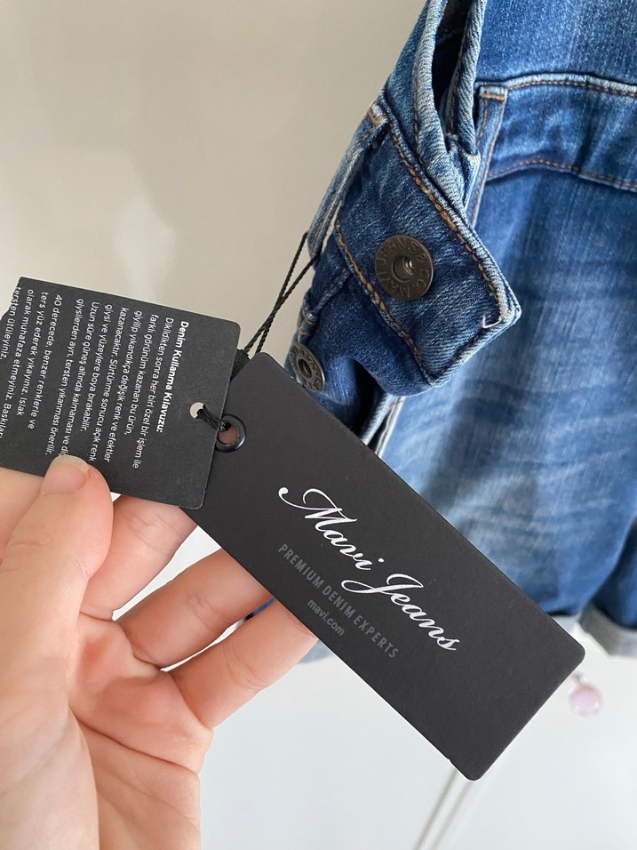 Kadın Mavi Denim Askılı Bol Kesim Şort Tulum - Görsel 4