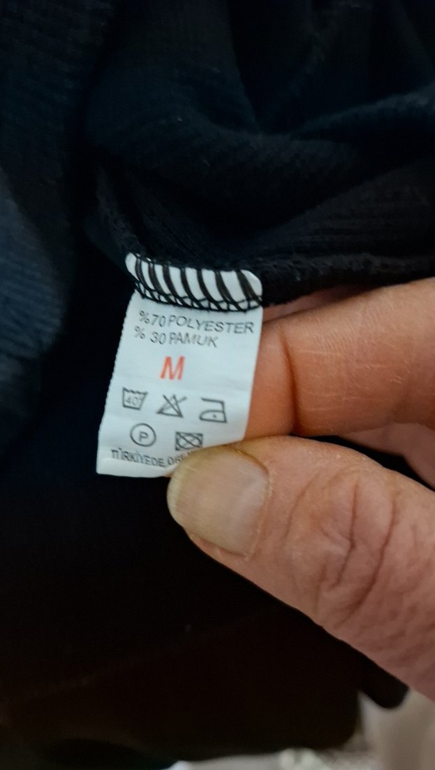 Dört adet bayan sweatshirt ve bluz - Görsel 5