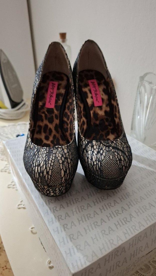 Dantel leopar desenli topuklu abiye bayan ayakkabı. - Görsel 2