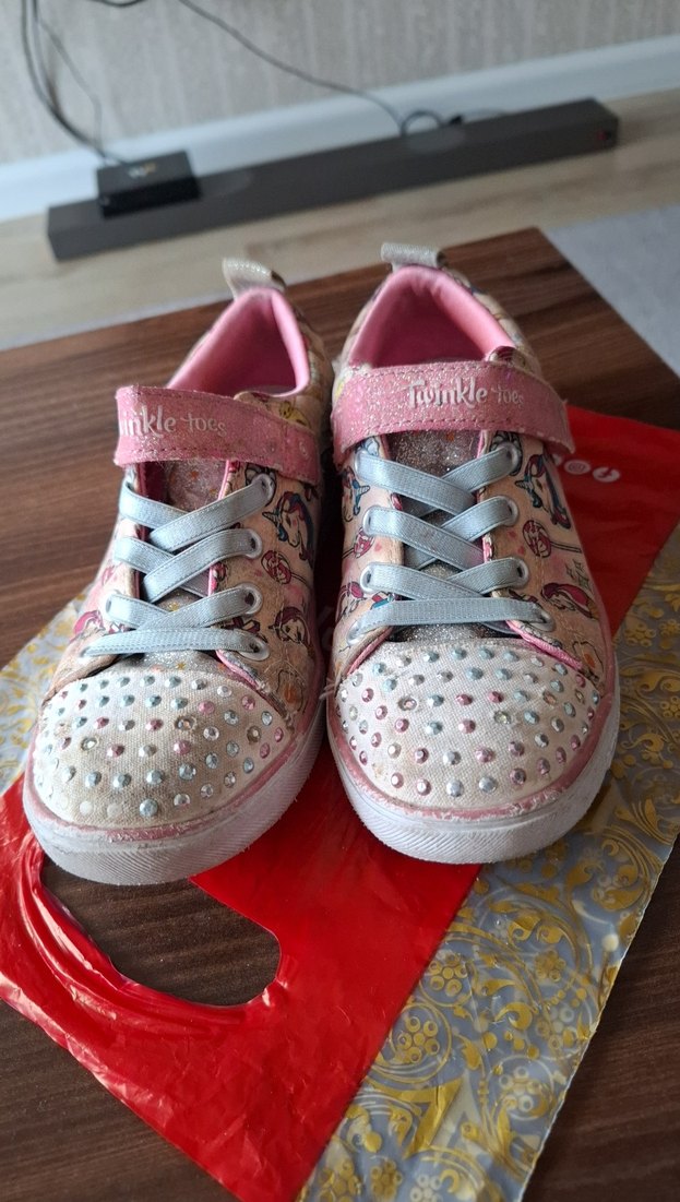 Renkli Baskılı Kız Çocuk Spor Ayakkabı - Görsel 2