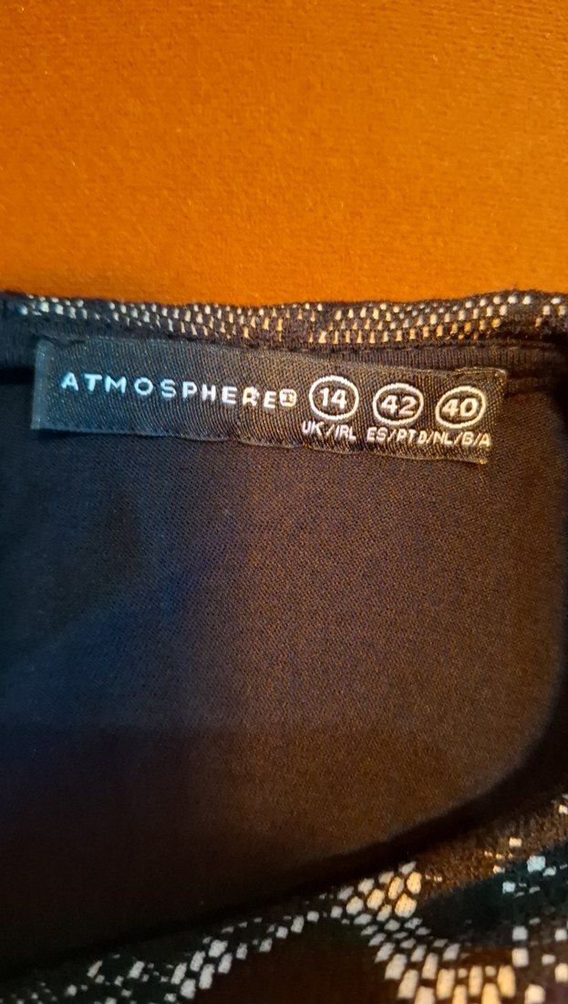 Siyah Parlak Saten Kolsuz Gömlek - Görsel 4