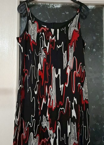 Kolsuz, Asimetrik Kesim Çok Renkli Uzun Elbise - Görsel 2