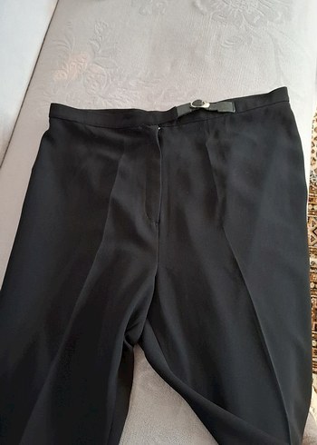 Kadın Siyah Midi Kumaş Pantolon - Görsel 4