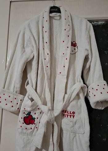 Kadın Beyaz Nakışlı Pamuk Bornoz - Görsel 2